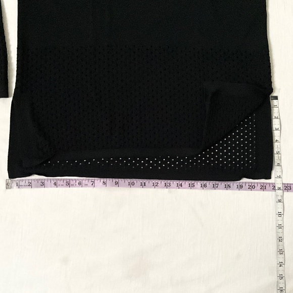 NWOT TOPSHOP Perforated Knit Jersey Sweater Top Size 4 Black - Picture 11 of 11
